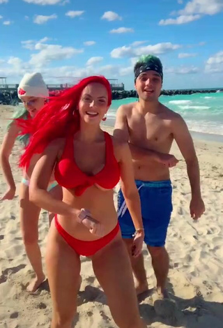 5. Hot Jenny Devil Shows Cleavage in Bikini at the Beach
