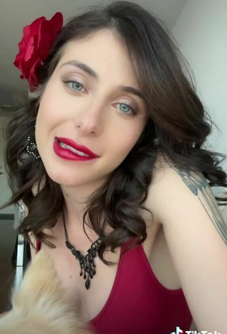 5. Sexy Sofia Bragnolo in Red Top