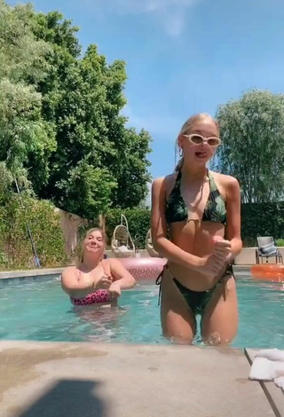 4. Sweet Jessica Belkin in Cute Bikini at the Swimming Pool