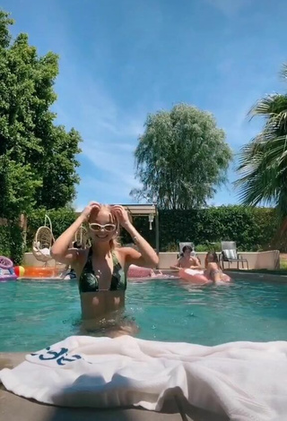 Amazing Jessica Belkin in Hot Bikini at the Swimming Pool