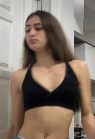 5. Sexy kauhofem_2 in Black Sport Bra and Bouncing Tits