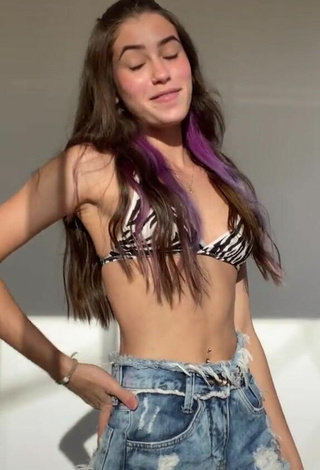 Sexy kauhofem_2 in Zebra Bikini Top