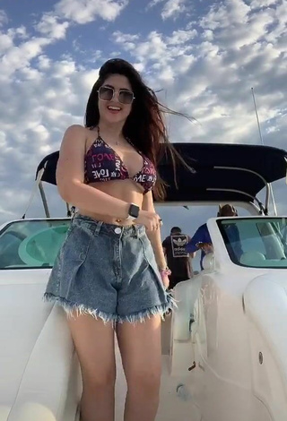 3. Beautiful Le Azevedo in Sexy Bikini Top on a Boat