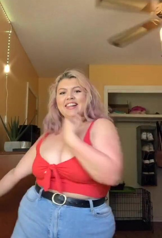 5. Elegant Lexie Lemon Shows Cleavage in Red Crop Top and Bouncing Breasts