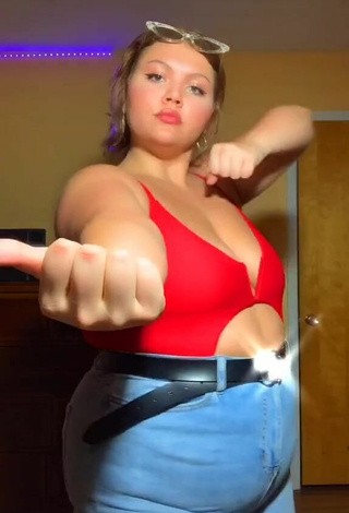 2. Amazing Lexie Lemon Shows Cleavage in Hot Red Top and Bouncing Tits