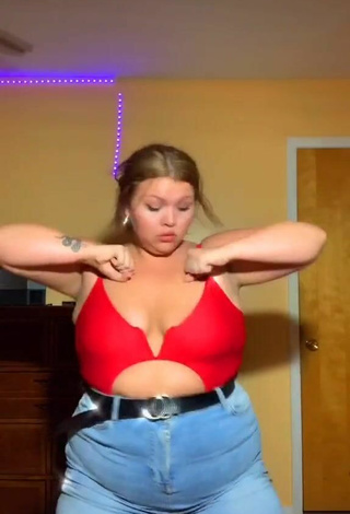 2. Hottie Lexie Lemon Shows Cleavage in Red Top and Bouncing Boobs