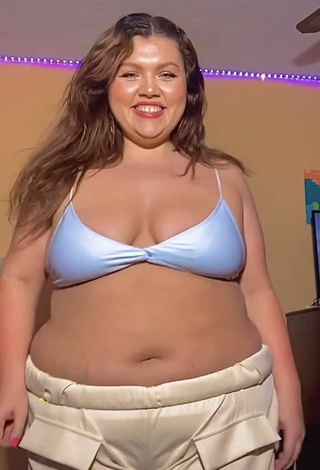 Breathtaking Lexie Lemon Shows Cleavage in Blue Bikini Top and Bouncing Breasts
