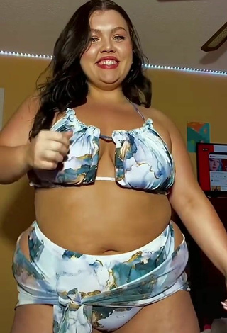 5. Erotic Lexie Lemon in Floral Bikini