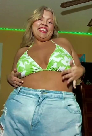3. Wonderful Lexie Lemon in Bikini Top and Bouncing Boobs