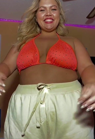 Sweet Lexie Lemon in Cute Orange Bikini Top and Bouncing Boobs