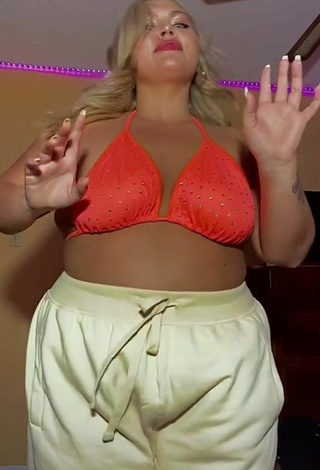 2. Beautiful Lexie Lemon in Sexy Orange Bikini Top and Bouncing Boobs