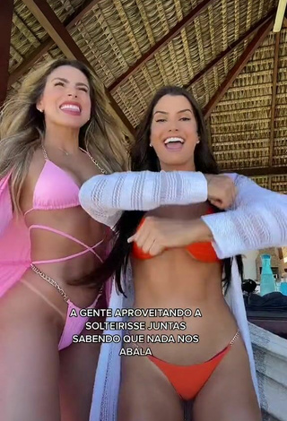 2. Sexy Marina Ferrari Shows Cleavage in Bikini