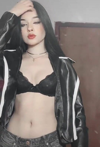 Sexy Regina Ruse Shows Cleavage in Black Bra