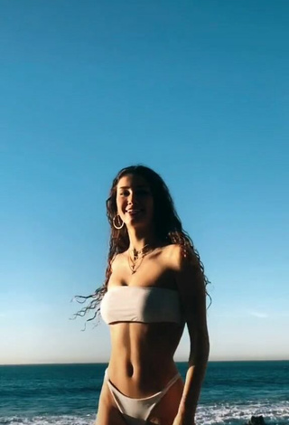 1. Hot Sydney Vézina in White Bikini at the Beach