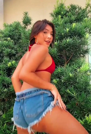 5. Cute Taynara Cabral in Red Bikini Top while Twerking