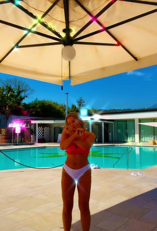 6. Hot Adelina Dalevska in Bikini at the Swimming Pool