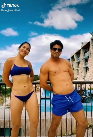 3. Cute Alejandra Jaramillo Shows Cleavage in Blue Bikini