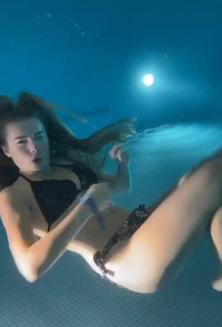 6. Hot Anna Lena Strigl in Black Bikini Top at the Swimming Pool
