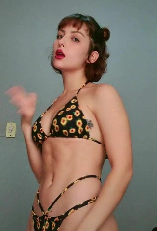 2. Sexy Anny Kelly Almeida in Floral Bikini