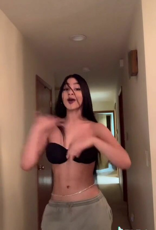 5. Hot Barbara Ramirez Shows Cleavage in Black Bikini Top