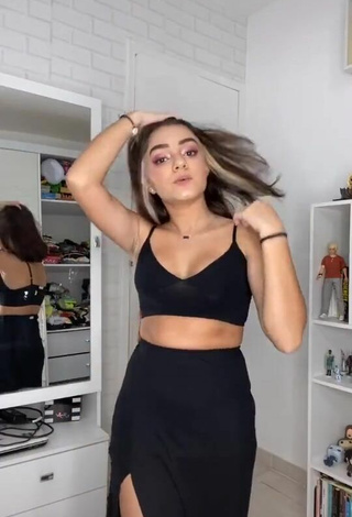 Amazing Bela Almada Shows Cleavage in Hot Black Crop Top and Bouncing Boobs