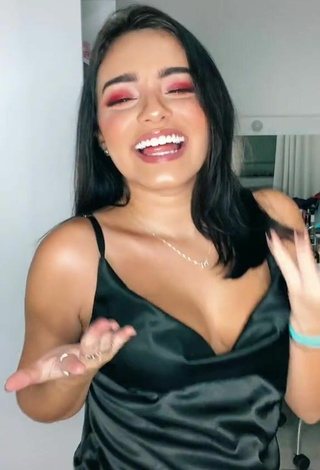 5. Hot Bela Almada Shows Cleavage in Black Dress and Bouncing Boobs