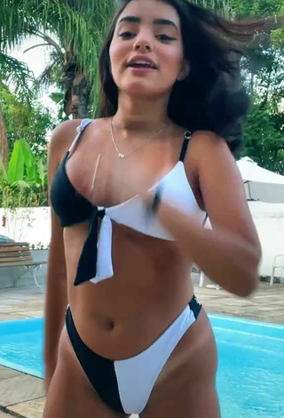 3. Hot Bela Almada Shows Cleavage in Bikini at the Swimming Pool and Bouncing Breasts