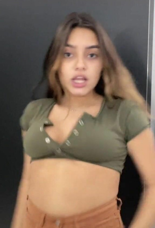 2. Cute Bela Almada Shows Cleavage in Olive Crop Top and Bouncing Boobs