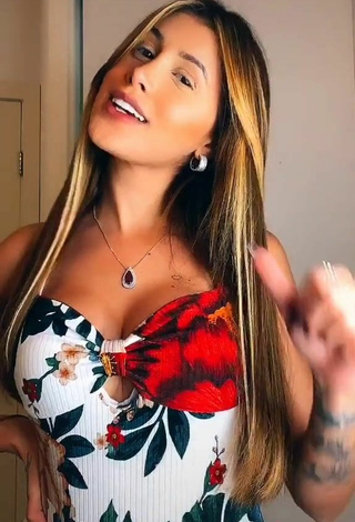 4. Beautiful Ca Garcia Shows Cleavage in Sexy Floral Top