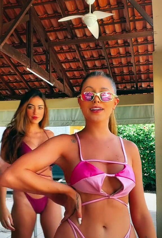 3. Sexy Ca Garcia Shows Cleavage in Bikini
