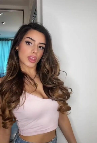 Hot Celina Sharma Shows Cleavage in Pink Crop Top and Bouncing Breasts