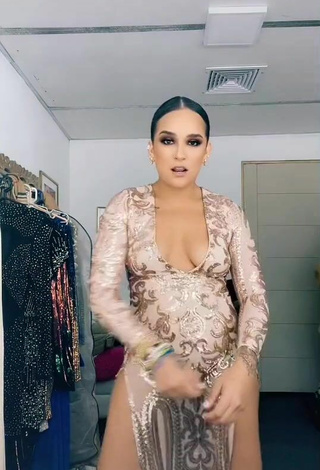 3. Sexy Daniela Darcourt Shows Cleavage in Beige Dress