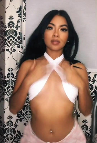 5. Sexy Dayana in White Crop Top