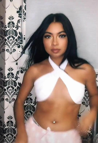 6. Sexy Dayana in White Crop Top