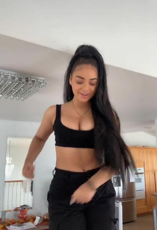 3. Devenity Perkins Shows Cleavage in Nice Black Crop Top and Bouncing Boobs