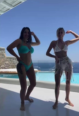 3. Sexy Elettra Lamborghini Shows Cleavage in Bikini at the Swimming Pool