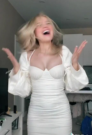 5. Sexy esmireal Shows Cleavage in White Dress and Bouncing Boobs