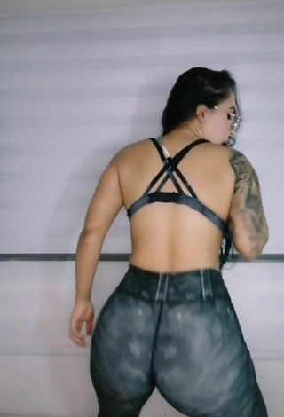 6. Elegant Eve Herrera Shows Big Butt and Bouncing Tits