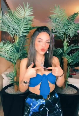 4. Hot Giulia Paglianiti Shows Cleavage in Blue Tube Top and Bouncing Boobs
