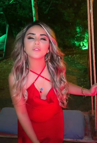 1. Sexy Gizemjelii in Red Dress