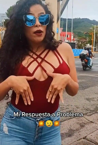 3. Hot Gleidy Rojas Shows Cleavage in Red Top in a Street
