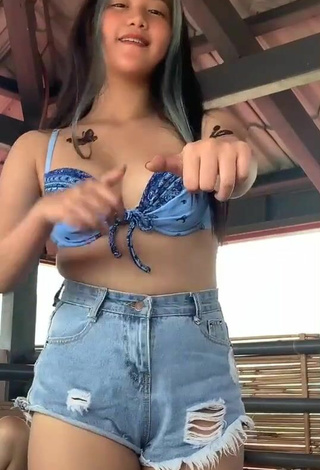6. Sweetie Vanessa Domingo in Bikini Top and Bouncing Boobs