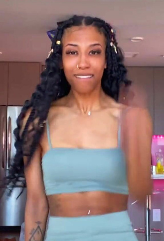 2. Sexy Ayzha Nyree in Grey Crop Top and Bouncing Tits
