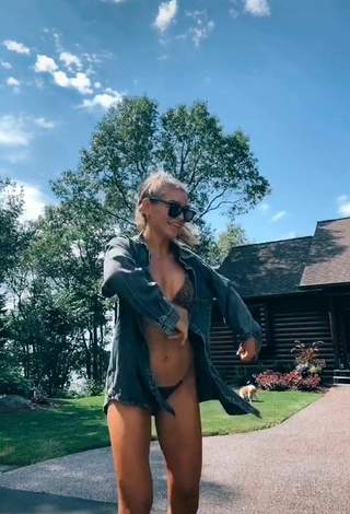 6. Sweet Jacqueline Fransway in Cute Bikini and Bouncing Boobs