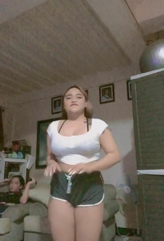 2. Amazing Joanne Duldulao in Hot White Crop Top and Bouncing Tits