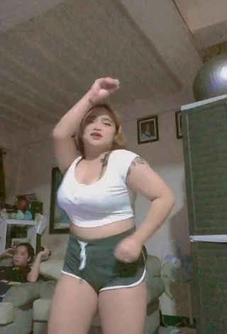 4. Amazing Joanne Duldulao in Hot White Crop Top and Bouncing Tits