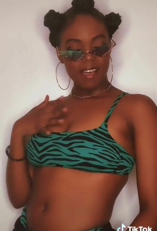 5. Sexy Jordan Nata'e in Zebra Bikini