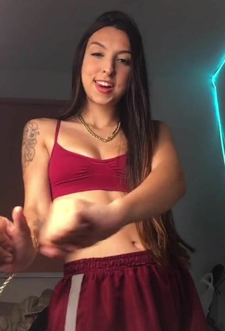 3. Julia Guerra Shows Cleavage in Hot Red Sport Bra and Bouncing Boobs