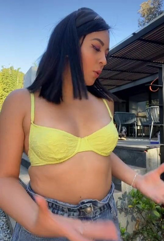 4. Sexy Karen Bustillos in Yellow Bra
