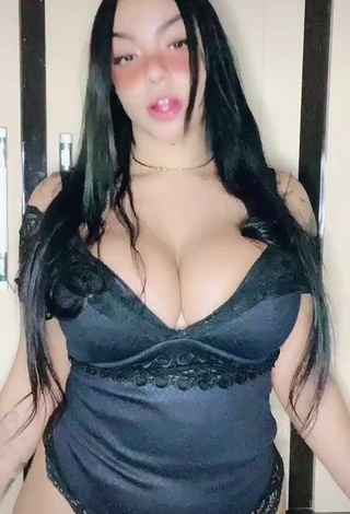 2. Sweetie Karniello Shows Cleavage in Black Lingerie and Bouncing Breasts